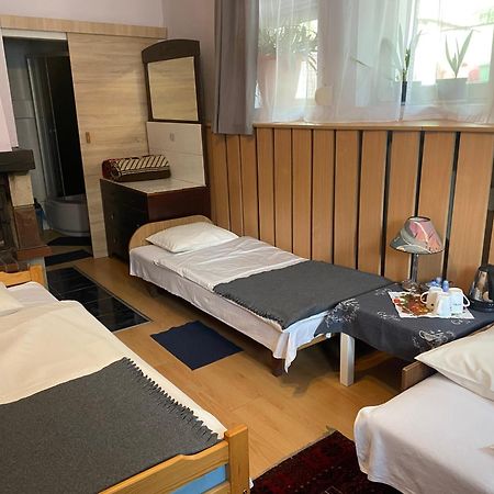 Kwatery Prywatne Hotelik Барчево Экстерьер фото