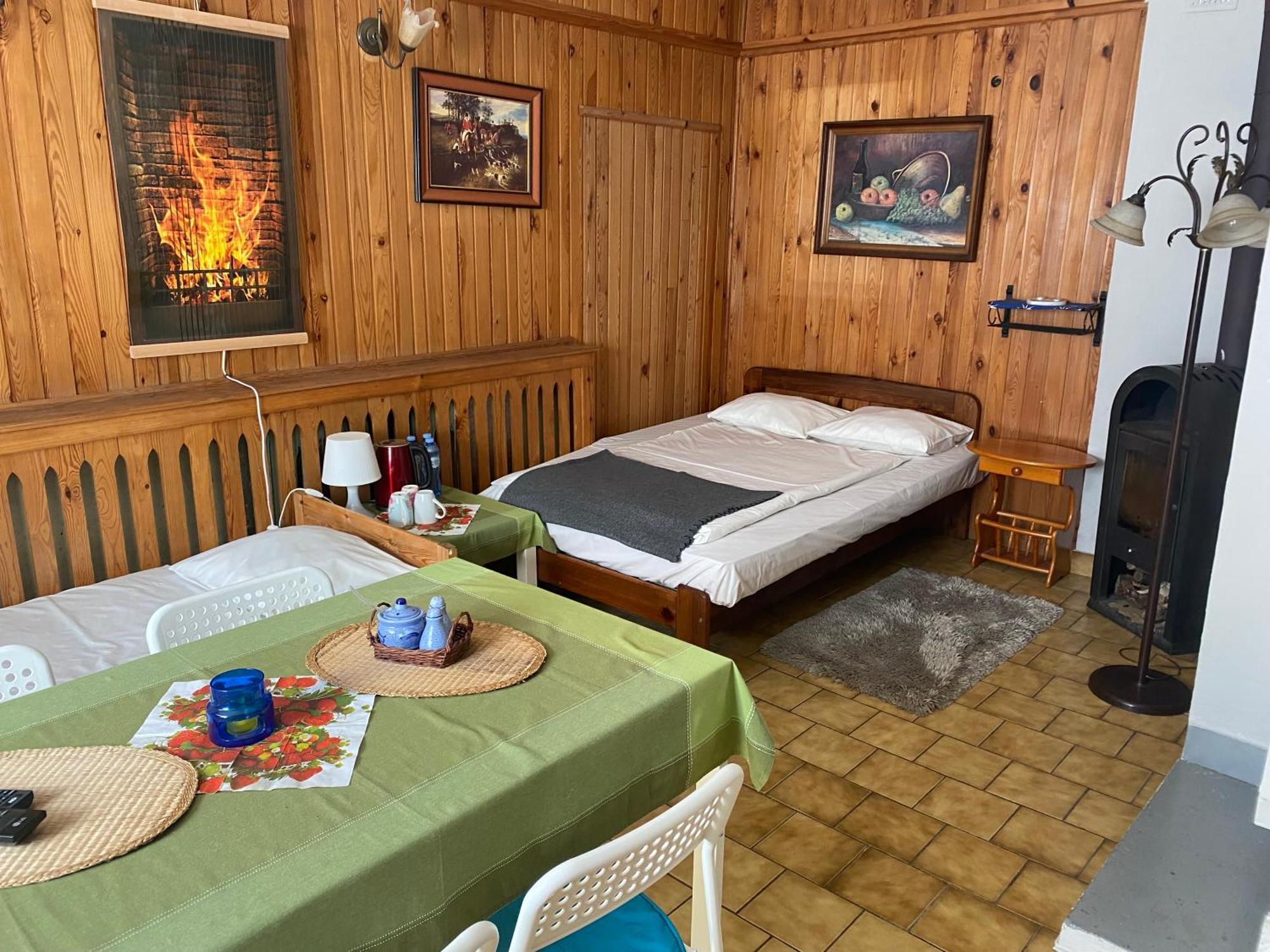 Kwatery Prywatne Hotelik Барчево Экстерьер фото